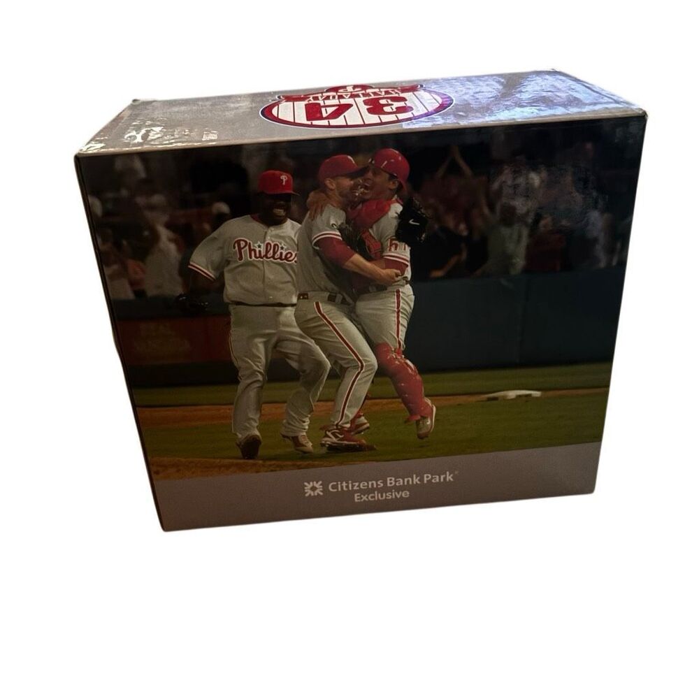 Philadelphia Phillies Roy Halladay #34 Number Retirement Night Statue SGA 2020